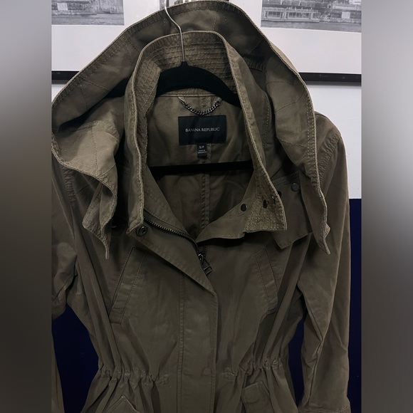 Banana Republic size small - medium (8) army green trench - Picture 2 of 9